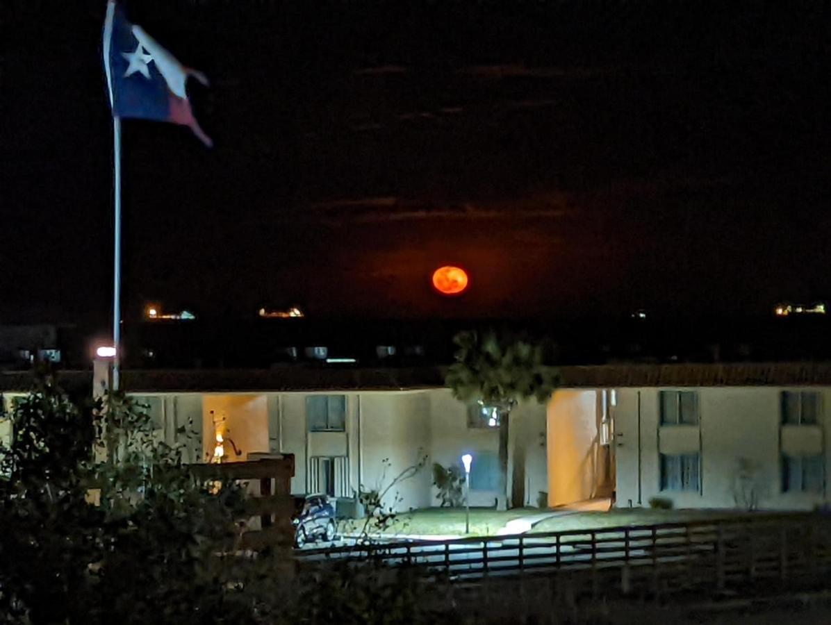 Belles Sea Inn Port Aransas Exteriör bild